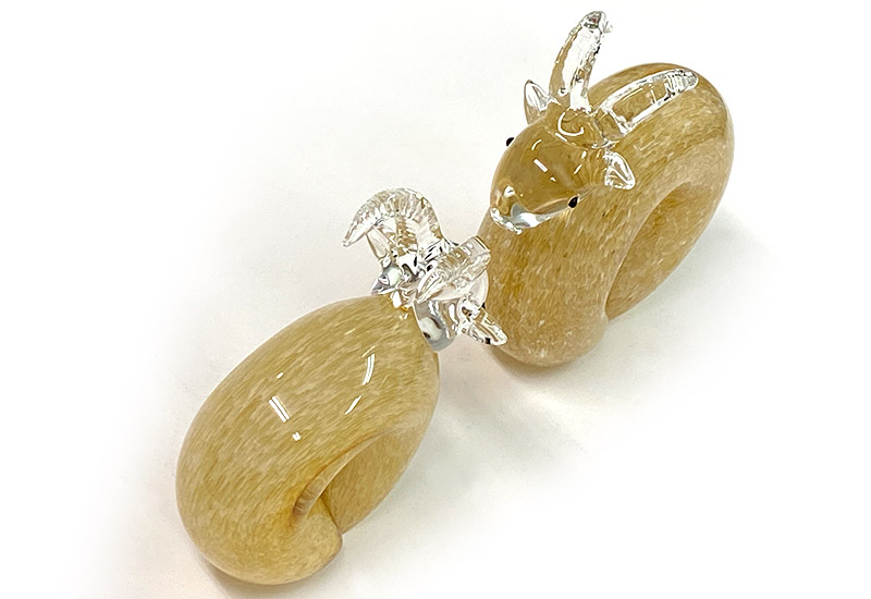 同心羊-精裝盒  (白.金茶)